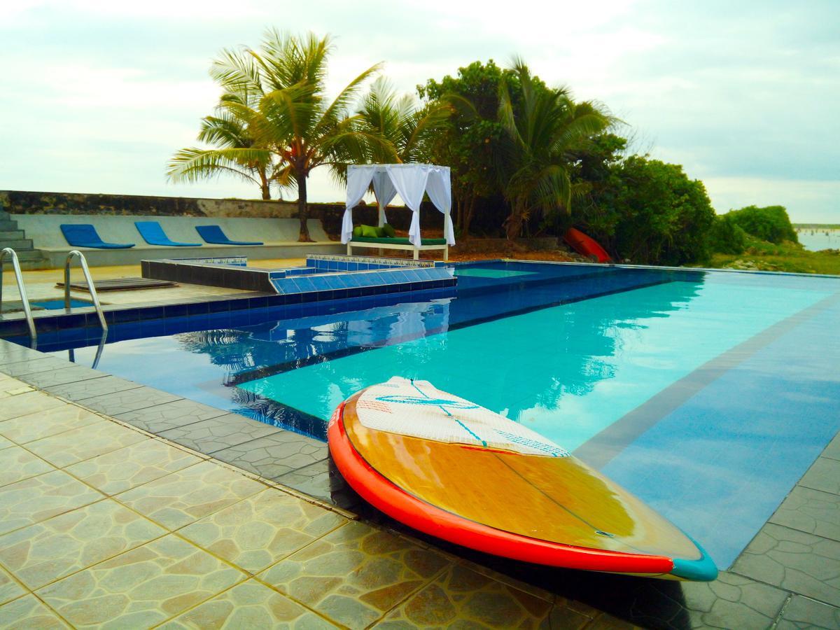 South Beach Resort Когала Екстериор снимка